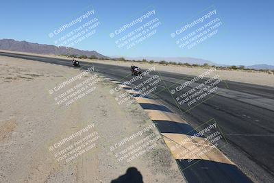 media/Dec-01-2025-Moto Forza (Mon) [[2daa91e15f]]/2-Intermediate Group/Session 4 (Turn 10 Inside)/